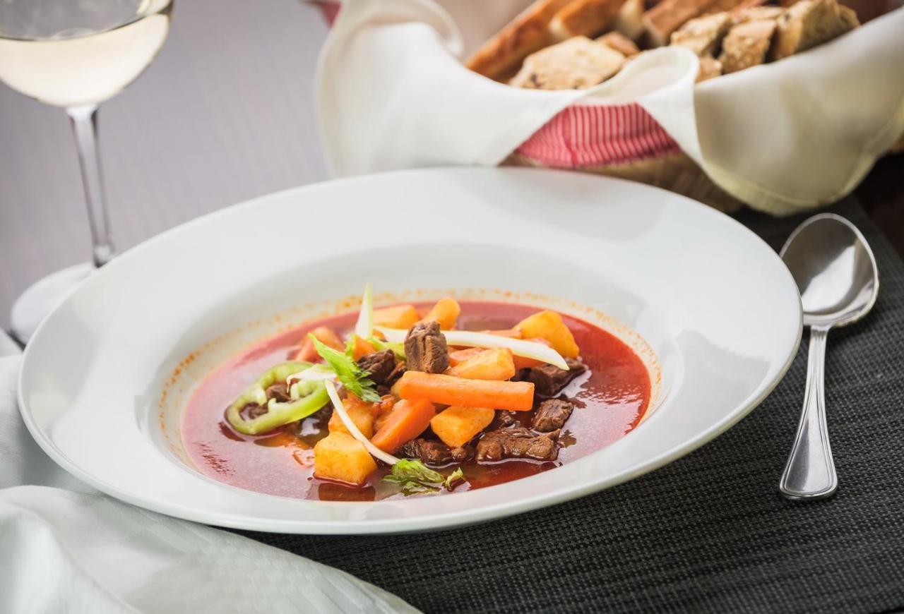 Zenit Wellness Hotel Balaton Vonyarcvashegy Zewnętrze zdjęcie
